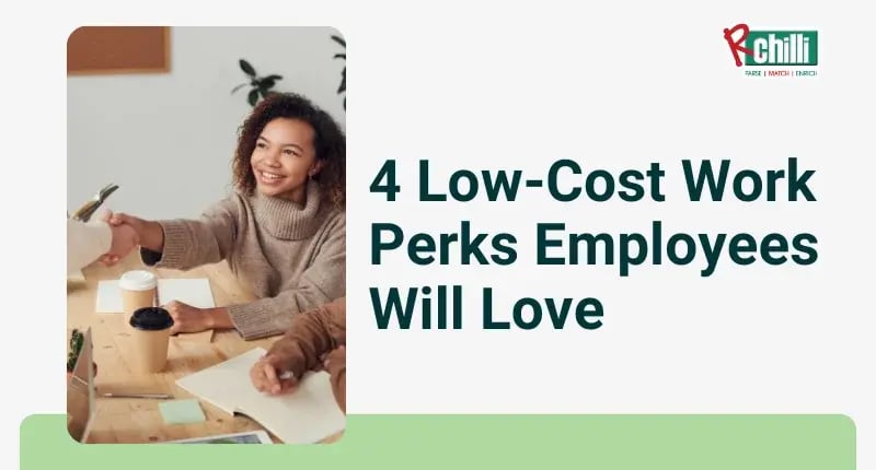 Green and White Clean Digital Advertising Onboarding for New Employees Presentation